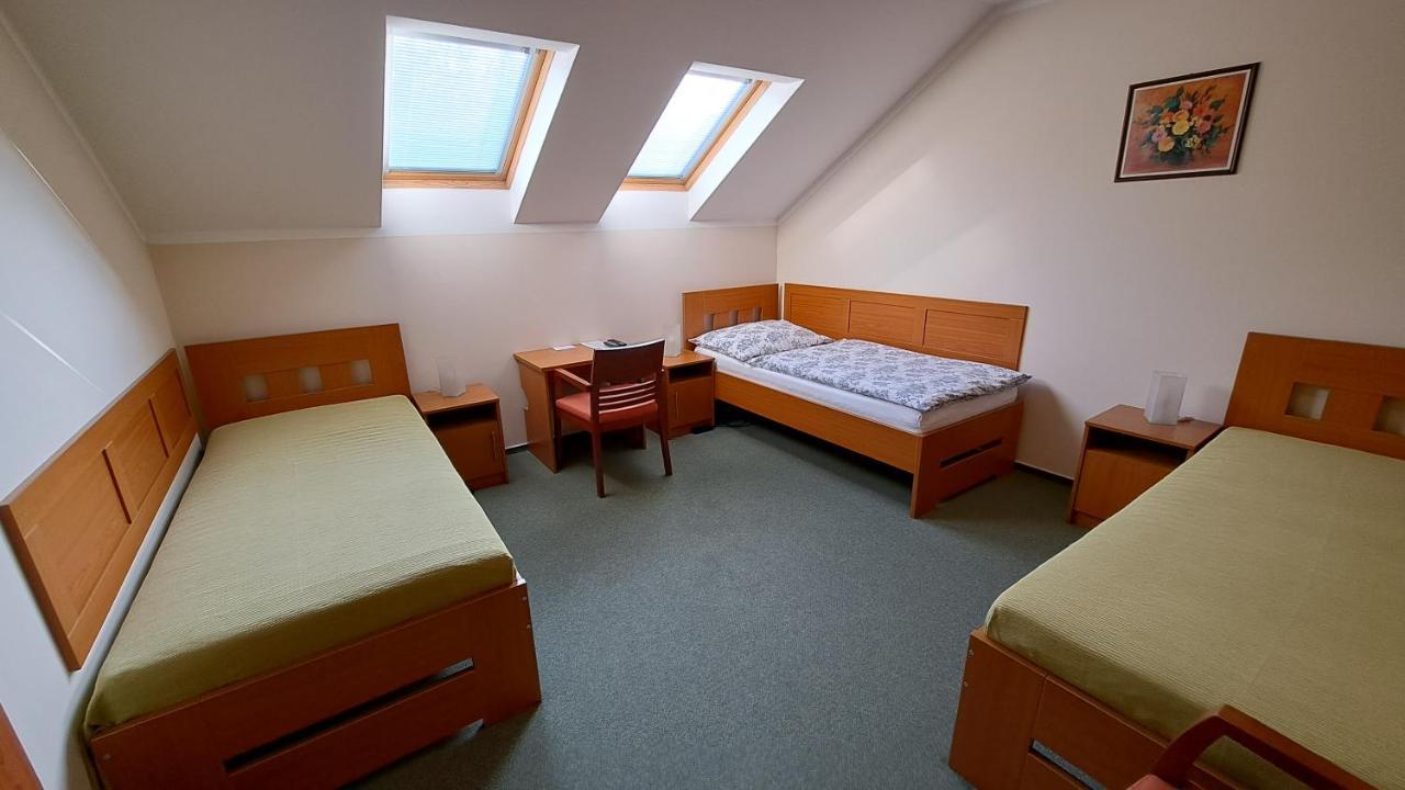 Penzion Aida Ostrava Extérieur photo