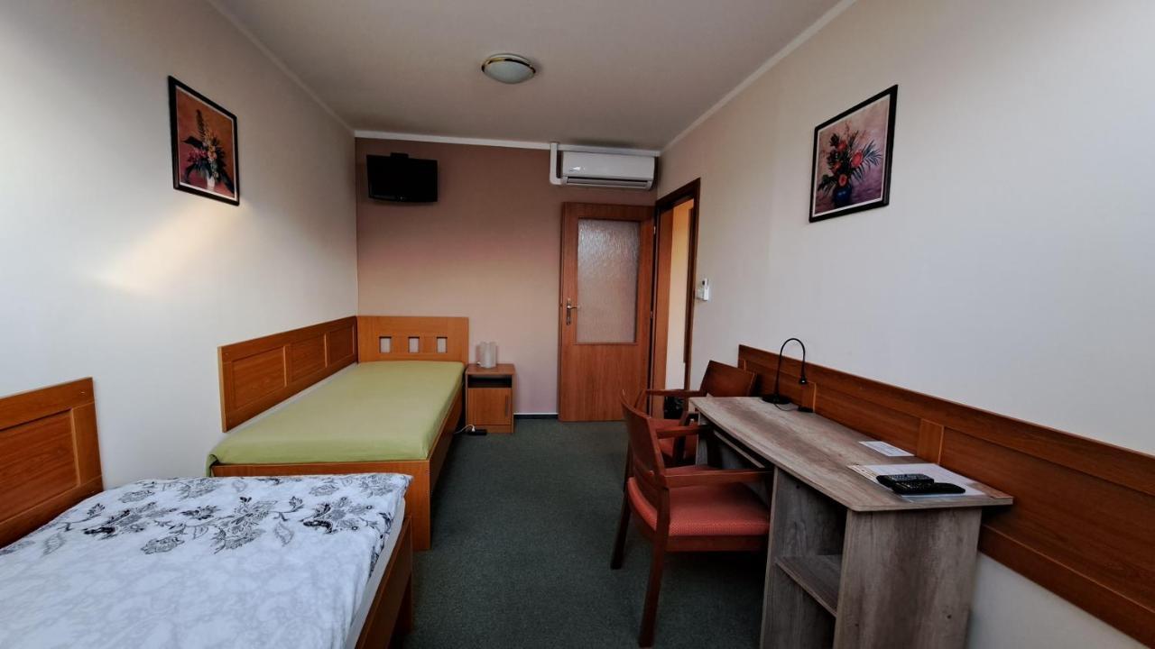 Penzion Aida Ostrava Extérieur photo